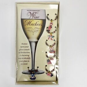 Boston Warehouse Wine Markers / Charms  Americana Wine set of 6 Red White Blue